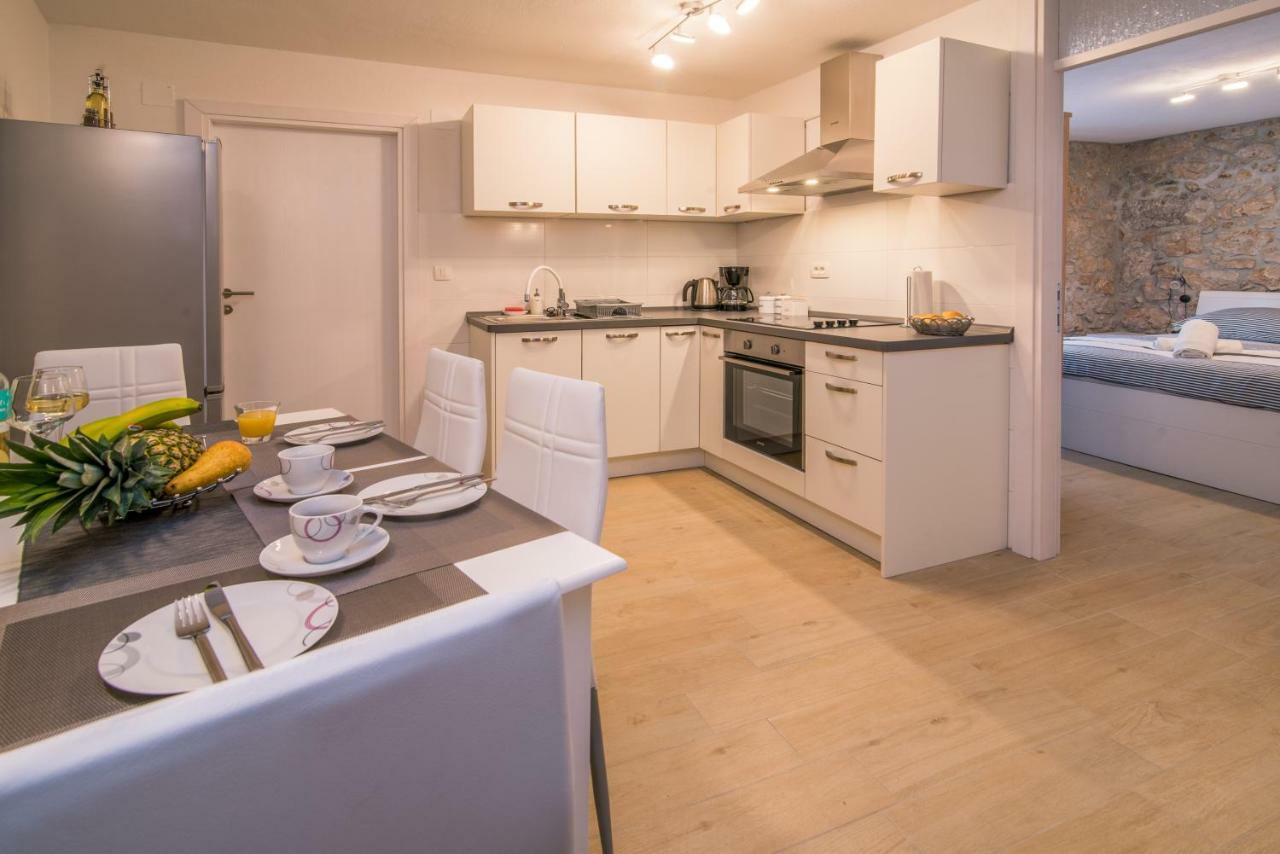 ורבניק Apartments Tara מראה חיצוני תמונה