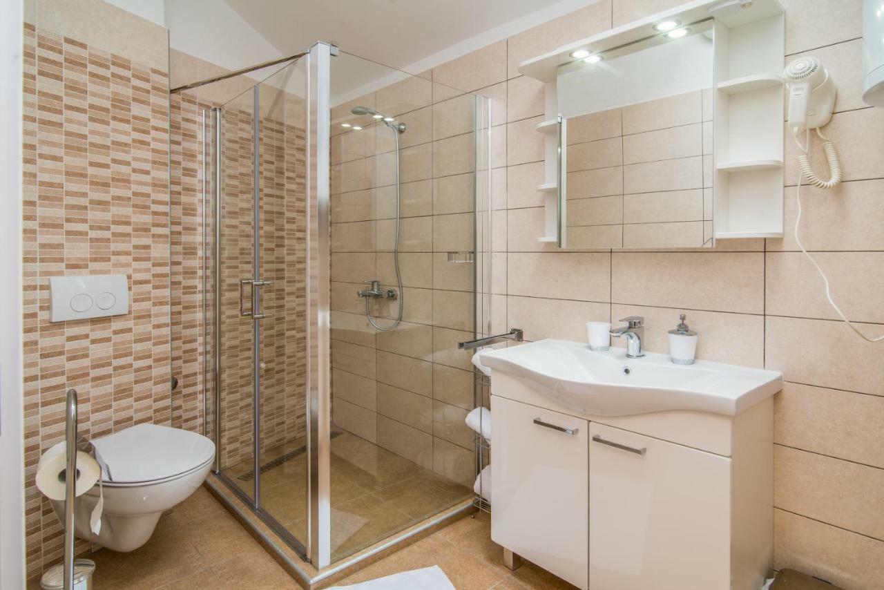 ורבניק Apartments Tara מראה חיצוני תמונה